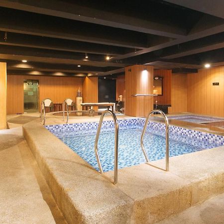 Reddoorz Premium At Jjimjbang Hotel Spa Manila Dış mekan fotoğraf