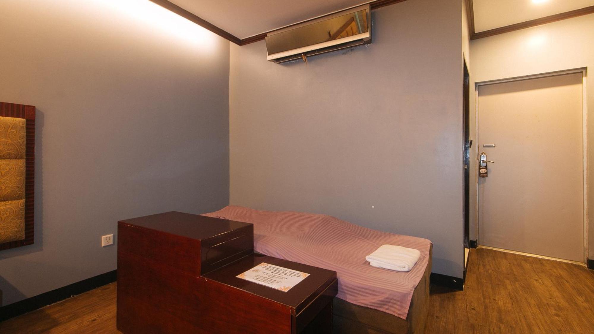 Reddoorz Premium At Jjimjbang Hotel Spa Manila Oda fotoğraf