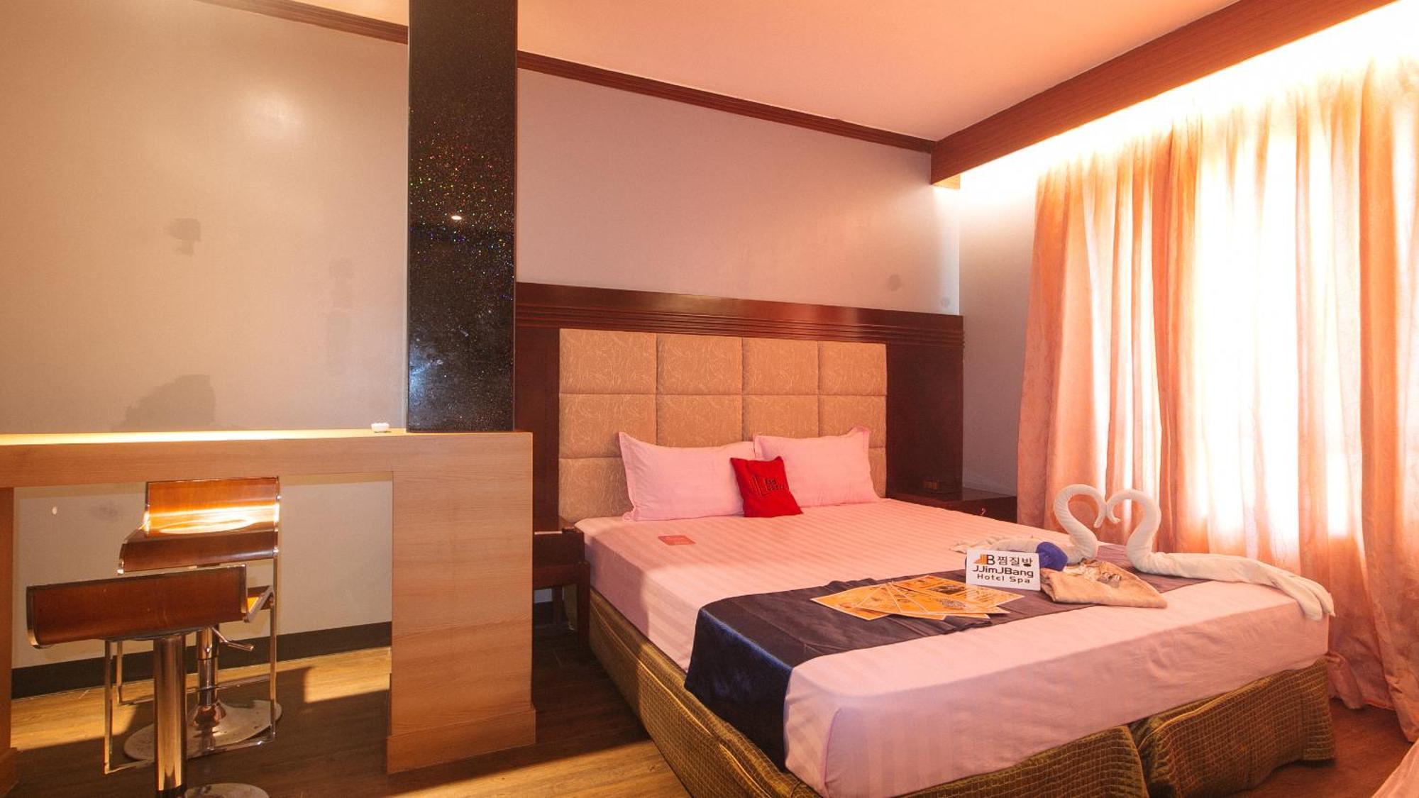 Reddoorz Premium At Jjimjbang Hotel Spa Manila Oda fotoğraf