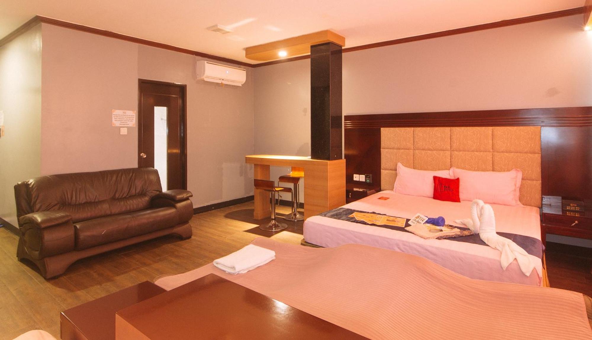 Reddoorz Premium At Jjimjbang Hotel Spa Manila Dış mekan fotoğraf